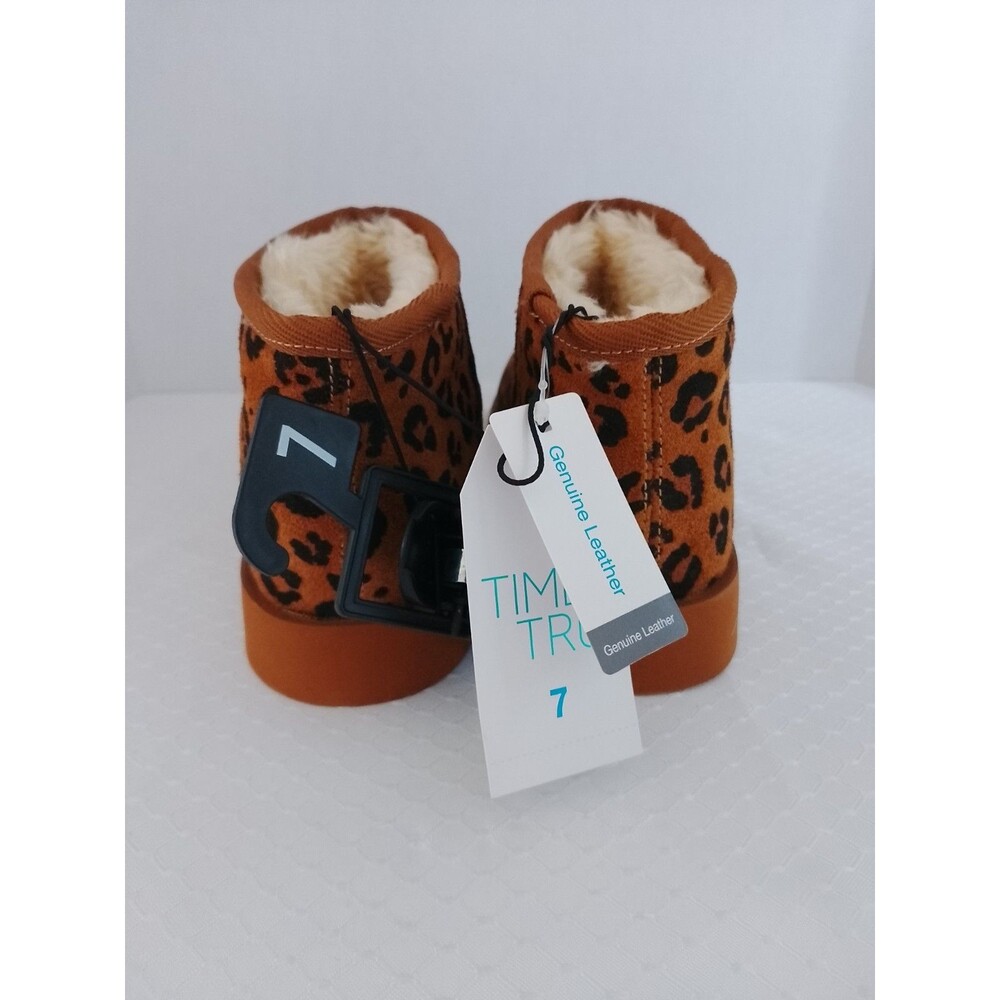 NWT Time and Tru Women's Genuine Suede Leopard Print Ankle Boot Slippers Size 7 - Picture 4 of 13